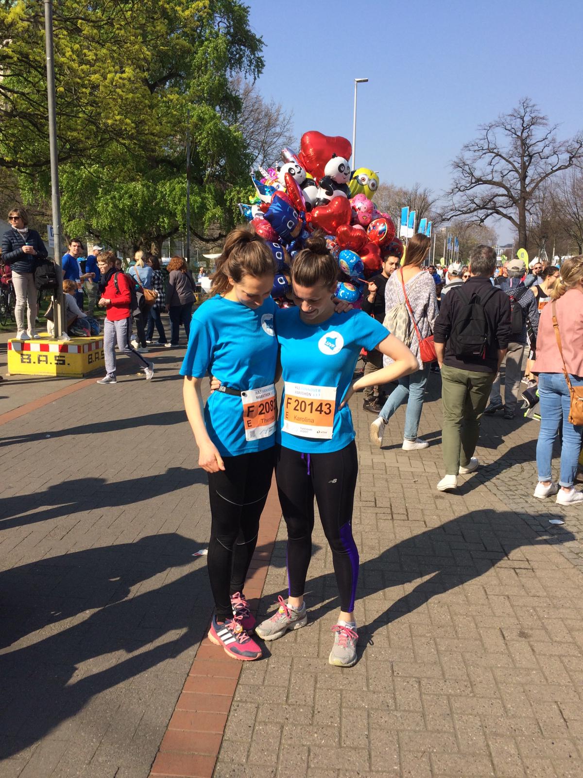 Ein Marathon für Uhola_Karo und Theresa